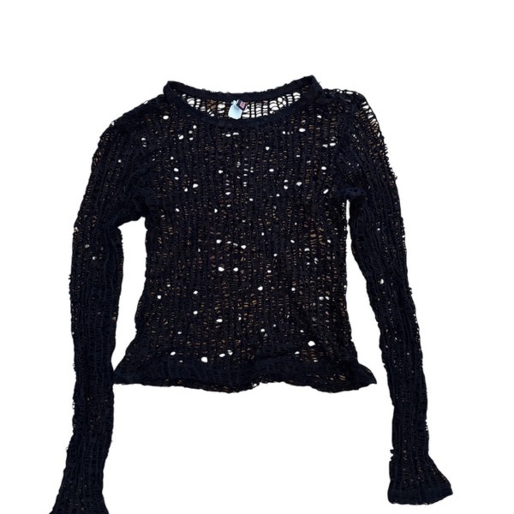 Black Crew Neck Sweater with Textured Knit Design